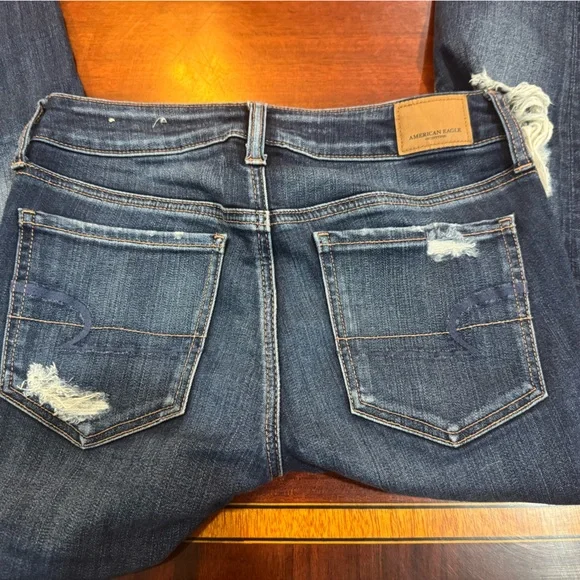American Eagle Outfitters Dark Blue Distressed Skinny Jeans - Picture 5 of 5